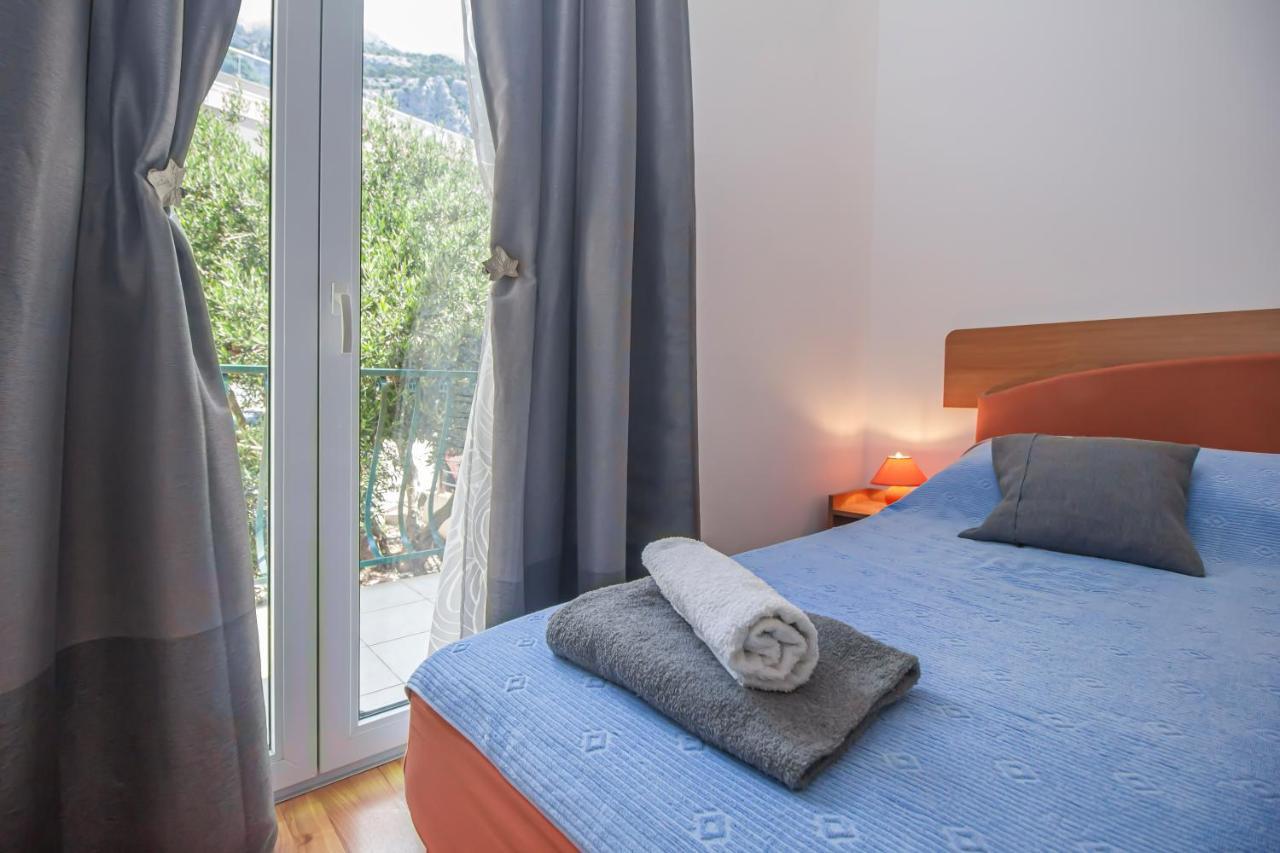Apartments Branka Makarska Exteriör bild